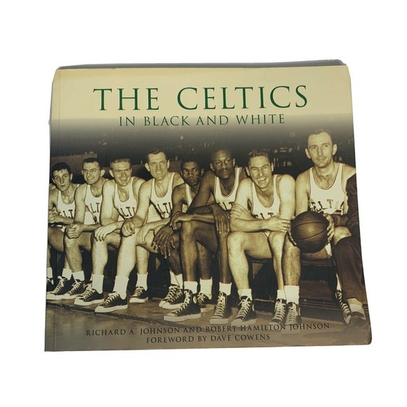The Celtics in Black and White, 2006 Book - Picture 1 of 5